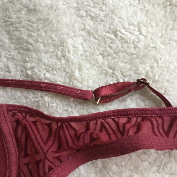 Vintage 90s Victoria's Secret Red Bra Underwire V Patterned - Sz 36A - Picture 4 of 8